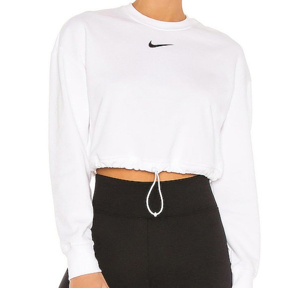 nike swoosh crew neck cropped sweatshirt
